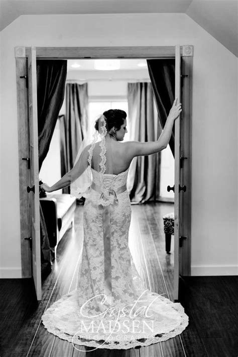 Greenbluff Winery Wedding Crystal Madsen Photography