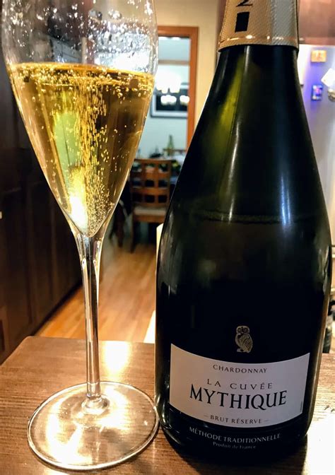 60 Second Wine Review La Cuvée Mythique Sparkling Chardonnay