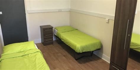 Student Room To Rent In London Private Room With Single Bed Study