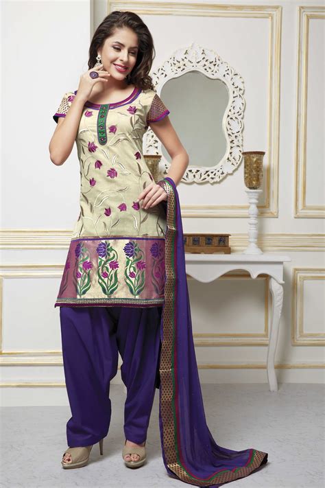 Heer Typical Essence Of Punjab A Beautiful Salwar Kurta With Dupatta Indian Fashion Salwar