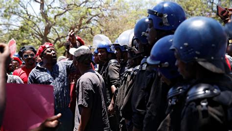 Heavy Police Presence Thwarts Planned Demonstration In Zimbabwes Capital Sabc News Breaking