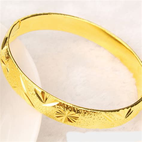 Classic Carved Bangle Yellow Gold Filled Womens Bracelet Openable In