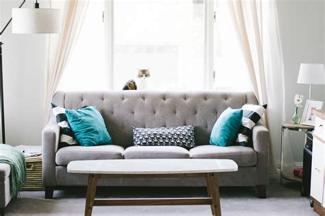 5 Simple Weekend Projects To Make Your Boring Living Room Instagram