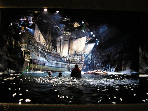 The Goonies Pirate Ship The Inferno Cast Cave Set 1985 Vista Vision