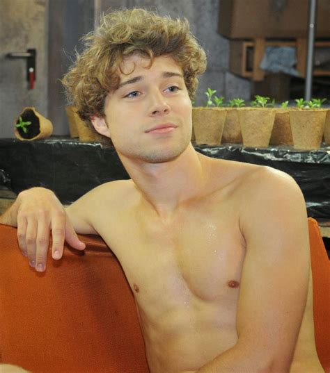 The Stars Come Out To Play Jascha Rust Shirtless Pics