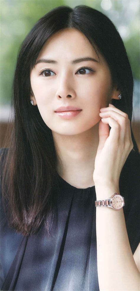 Kitagawa Keiko in select 2019 Citizen xC and Sony catalogues | TAF: apn