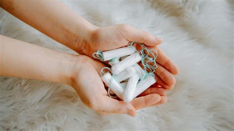 Tampons 101 Everything You Need To Know Health Science Forum