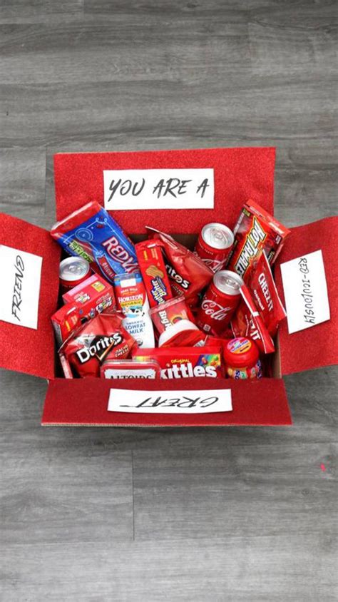 We rounded up 80 thoughtful ideas that range from plus, the included gift box is pretty enough to give unwrapped. Care Package - EASY DIY Care Package Ideas - Homemade Gift ...