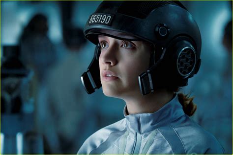 Photo Ready Player One Movie Stills Tye Sheridan Olivia Cooke