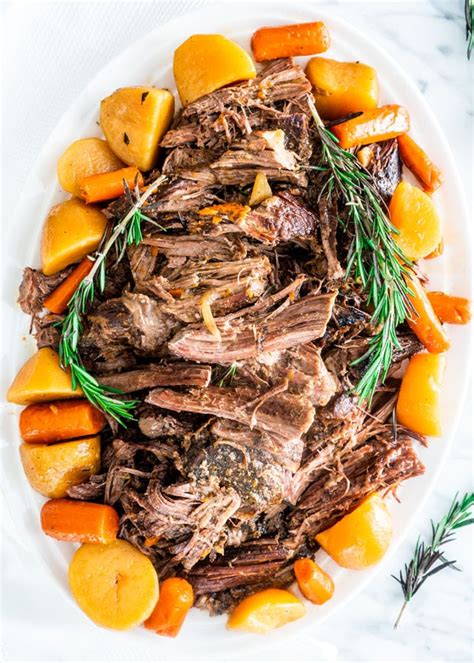 The best crock pot roast recipe that you can make without seasoning packets. The Best Crock Pot Roast - Jo Cooks