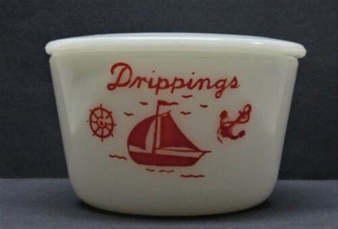 Mckee Red Sailing Ships Round Lidded Drippings Bowl Excellent