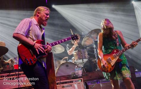 Tedeschi Trucks Band Brings The Wheels Of Soul Tour To Pnc Pavilion On
