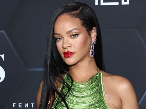 ¡qué Guapa Y Sexy Luce Rihanna Su Embarazo Te Mostramos Sus Mejores