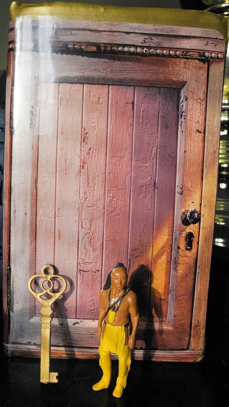 David keith, hal scardino, lindsay crouse and others. The Indian in the Cupboard VHS : nostalgia