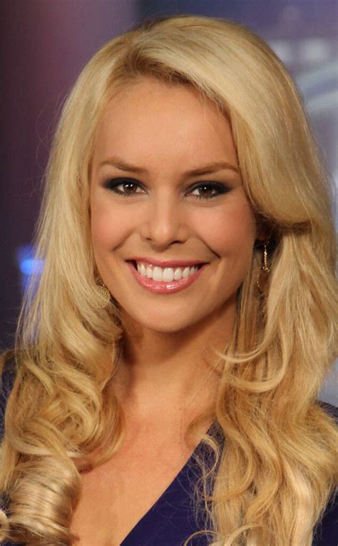 Espn Reporter Britt Mchenry Chews Out A Parking Lot Attendant Attacks Her Appearance And