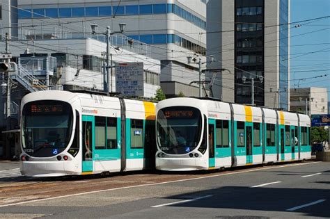 Light rail transport or transit or whatever. 尻手な毎日 | LRTを考える