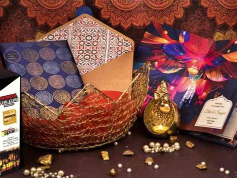 Maybe you would like to learn more about one of these? 20 unique Indian wedding gift ideas - Utkal Today