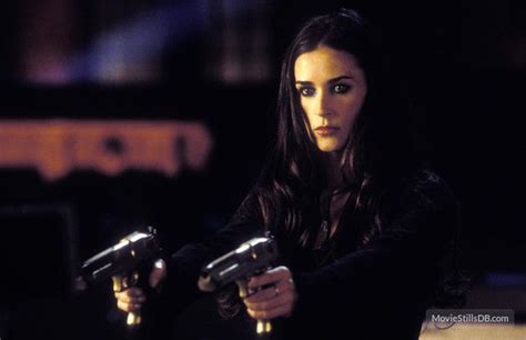 Charlies Angels 2 Demi Moore 2003 Hollywood Glamour Hollywood Actresses Charlies Angels