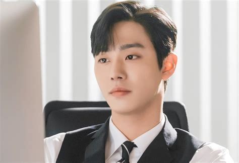 17 Sexiest K Drama Male Leads Of 2022 So Far Kpophit Kpop Hit