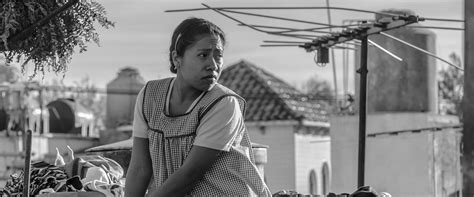 Ana is devoted to her work at life support, an aids outreach group, but she struggles to repair her relationship with her teenage daughter. Roma movie review & film summary (2018) | Roger Ebert