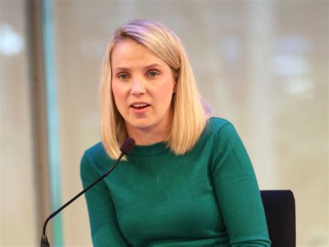 Yahoos Marissa Mayer To Defend Her Strategy Cbs News