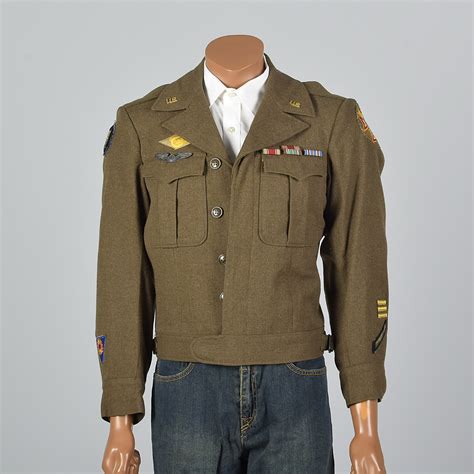 Medium 1944 Military Ike Jacket With Pins Patches Vtg Eisenhower Green