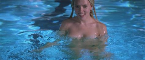 Naked Scarlett Johansson In Hes Just Not That Into You