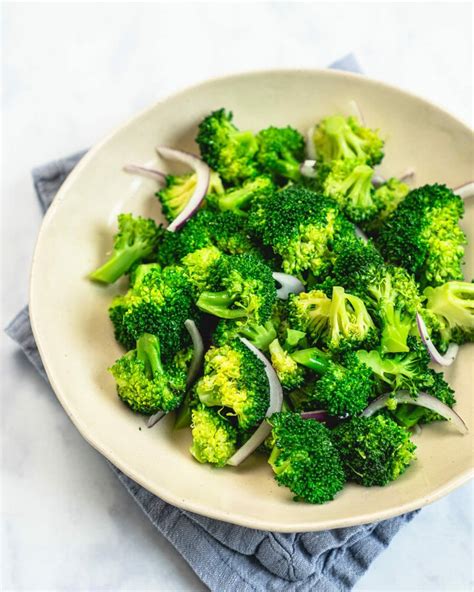 Best Steamed Broccoli Easy Side Dish A Couple Cooks