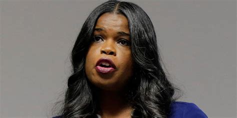 Fop Of Chicago Give Cook County States Attorney Kim Foxx Vote Of No Confidence Fox News Video
