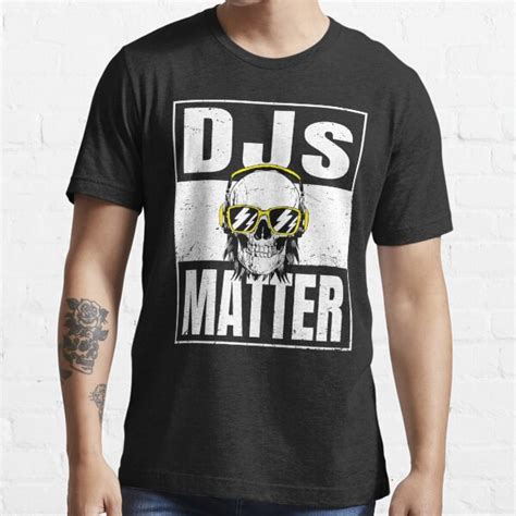 DJs Matter Black And White Vintage Retro DJ Skull T Shirt For