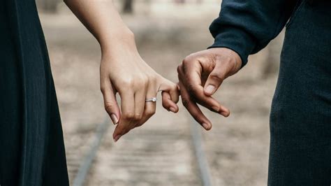 Définition De L'amour Entre Homme Et Femme - Comment faire la différence entre l'amour et l'amitié