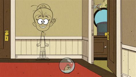 Image S1e03b Luan With A Wall Disguisepng The Loud House