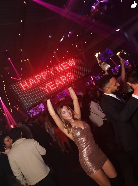 Pour Into Houstons Hottest Venue For A Grand New Years Eve Party