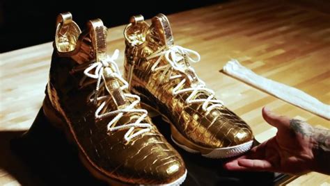 Lebron James Got A Pair Of Diamond And Gold Lebron 15s Worth Over 100k