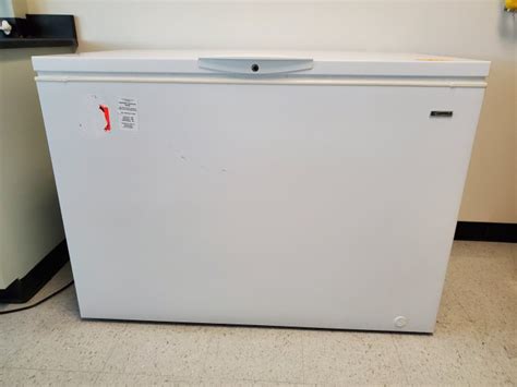 Lot Of 1 Kenmore Heavy Duty Chest Freezer B23341 For Sale