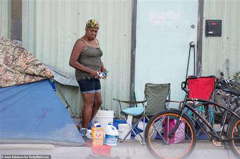 Californias Homeless Crisis Engulfs Its Capital Sacramentos People Confront Naked Junkies