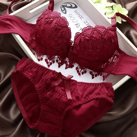 sexy lace women push up bra set heart shaped underwear sets brassiere outfit in bra and brief sets