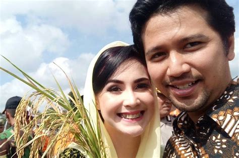 Personal arumi bachsin lahir di jakarta, 19 februari 1994 adalah artis pendatang baru indonesia. Arumi Bachsin Dikabarkan Keguguran Anak Ketiga, Ini ...