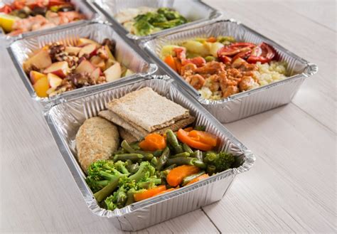 Frozen meals can deliver a delicious lunch to your desk in minutes. Diabetic Frozen Meals Delivered / 8 Best Diabetic Meal Delivery Services 2020 Update - Choosing ...