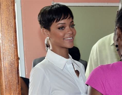 Photo 244149 From Do Gooder Rihanna Helping Barbados Hospital E News