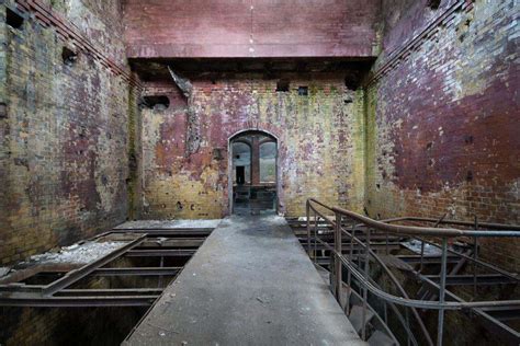 Petersburg has become one of the city's biggest cultural attractions for locals and visitors alike. Abandoned Places Photography: Tips For Shooting And ...