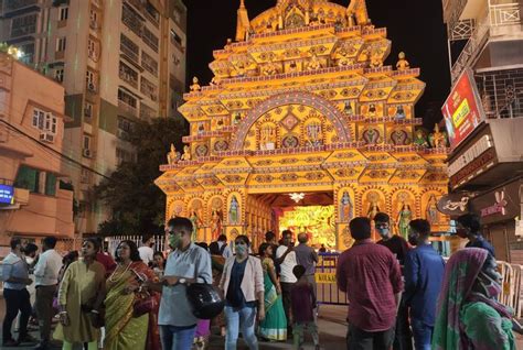 Pandal Hoppers Find Kolkatas Famed Durga Puja Sites Transformed Post