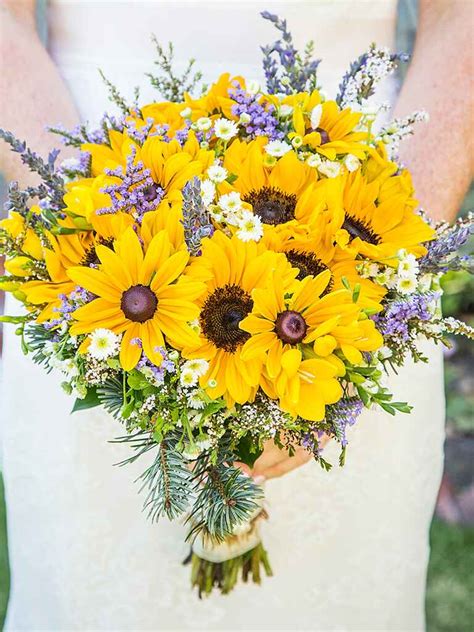 Today we'll share some fantastic sunflower wedding decor ideas. Charming Sunflower Wedding Bouquets