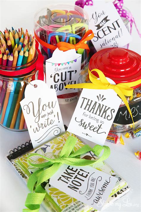 Some parents like to give gifts to teachers that have a more personal touch, but they can still be useful. Puntastic Teacher Gifts Ideas | Skip To My Lou