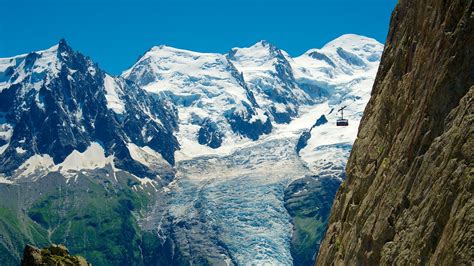Learn more about chamonix ski resort and book your chamonix france ski vacation package ‹ › ski chamonix | vacation packages. Chamonix-Mont-Blanc Vacations 2017: Package & Save up to ...