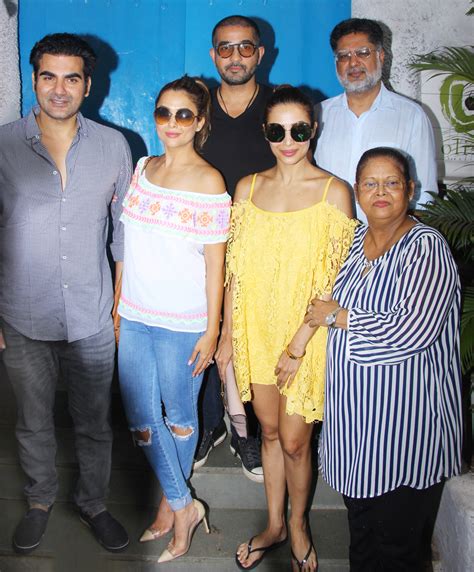1st and the best source about beautiful, gorgeous malaika arora ♥! Malaika Arora, Arbaaz Khan Spend Quality Time With Their ...