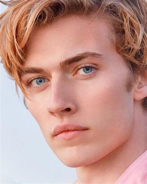 Lucky Blue Smith In 2020 Red Hair Blue Eyes Boy Blue Eyed Men