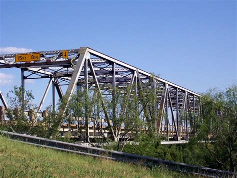 Side View Of Brazos River Bridge On Sh 6 North Of Knox Cit Flickr