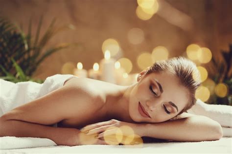 Free Photo Beautiful Young Woman Lying And Waiting For Her Massage Spa Concept