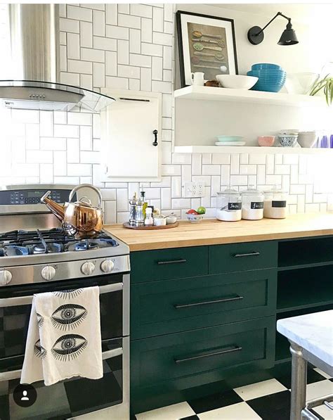 Check spelling or type a new query. Hunter green Benjamin Moore | Boho style kitchen, Green ...